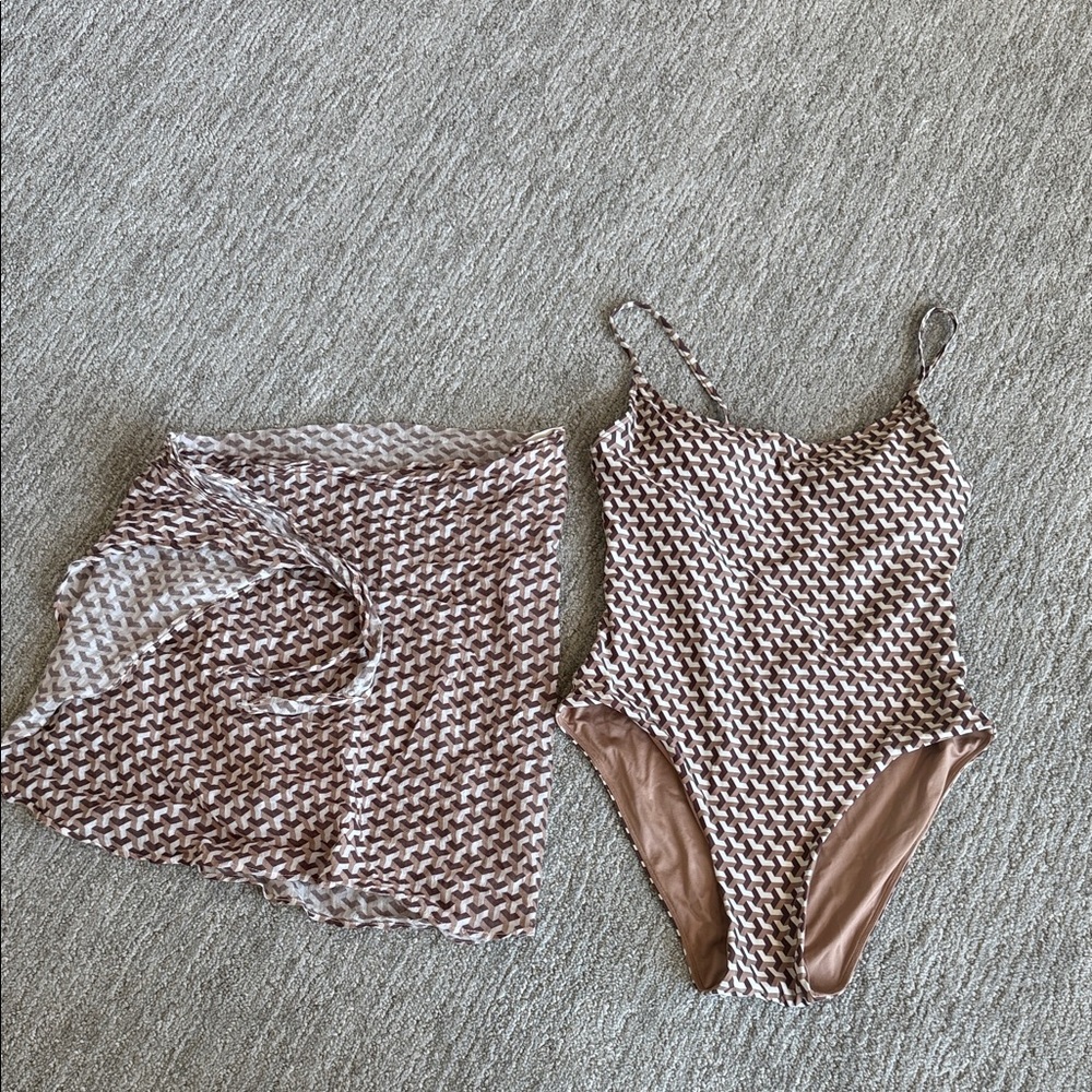 Bahamas One-Piece Swimsuit with Matching Cover-Up
